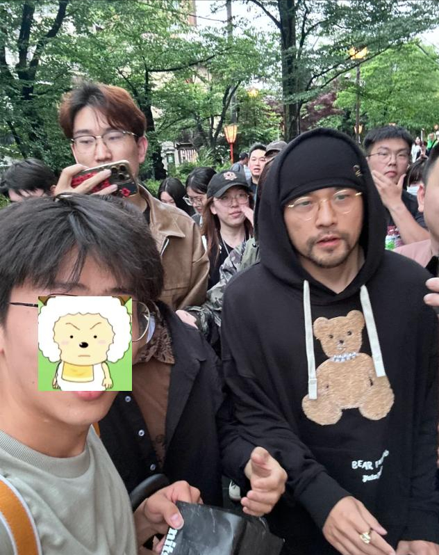 周杰伦还能活多久？近照曝光表情痛楚表情发黑，曾仕强的话说对了