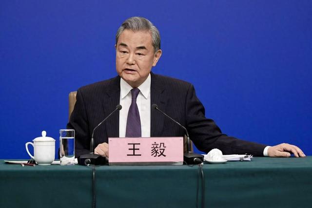 王毅专机刚回京，深夜接到中东急电，中方对伊朗已是穷力尽心
