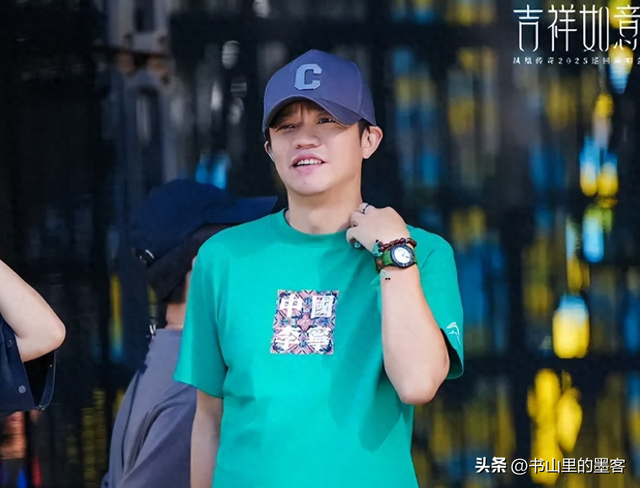 这一次，被官方除名的曾毅，毕竟
为自己的“无知”付出了价值
！