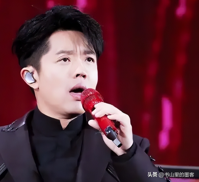 这一次，被官方除名的曾毅，毕竟
为自己的“无知”付出了价值
！