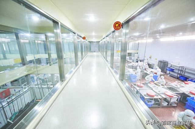70后河北年夜
爷开餐馆低调赚了23亿，24年开店145家，准备上市了