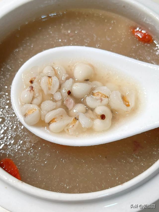 “头伏”将至，常吃4样，祛湿消肿，清热解暑，还能减肥瘦身