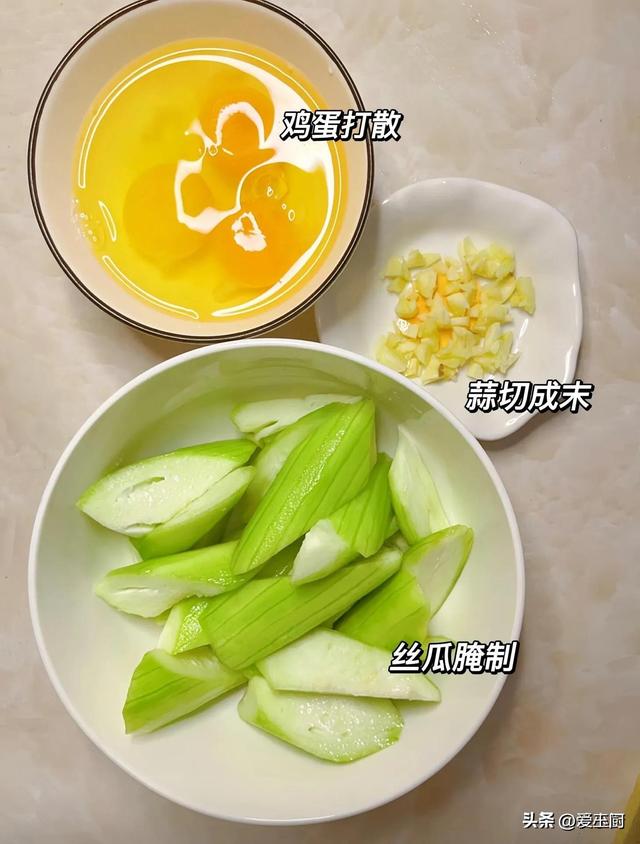 夏天，吃西瓜不如多吃它，一清热，二化痰，三健脑，现在吃合法季