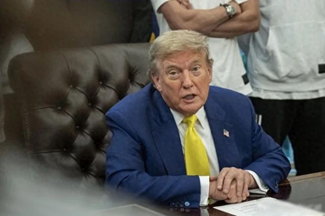 美军正式参战！B-2投下巨型钻地弹，伊朗几十年积极化为乌有？