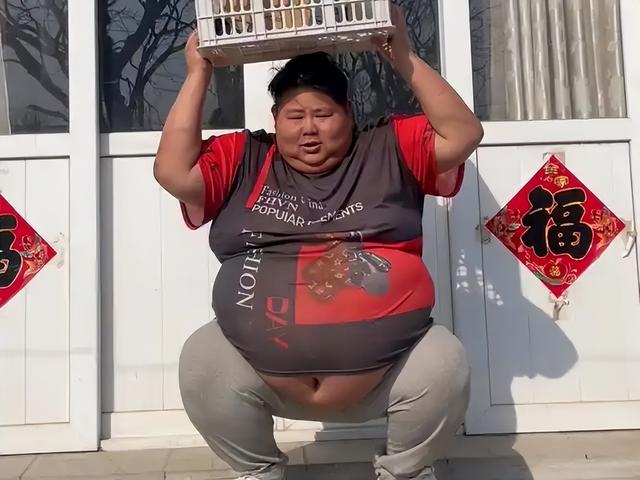 “女吃播三巨头”现状:脸像骷髅，摘除味觉神经，有人已立好遗言
