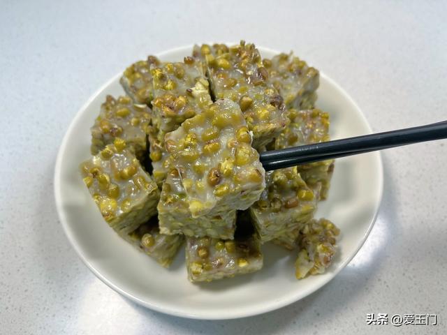 夏天多吃绿豆，教你仙人
服法
，软糯喷鼻
甜酷寒解暑，比冰淇淋还好吃