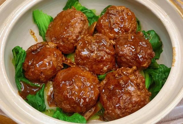 中国必吃十大年夜

硬菜
