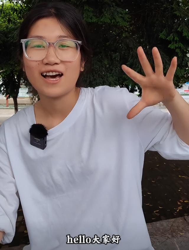 国度
出手！“扁担女孩”账号被警方处罚，行政拘留10天，缘故原由曝光