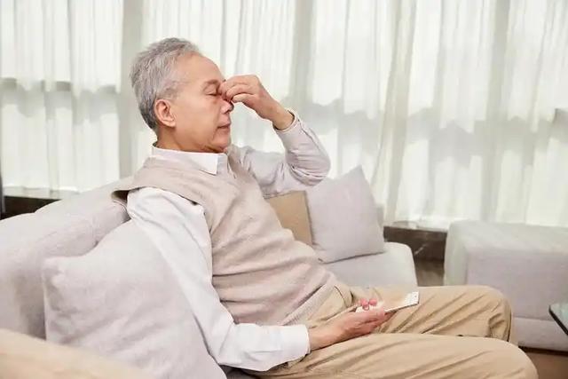 荔枝立大功？医生发明
：常吃荔枝的人，不消多久，或有这5厘革