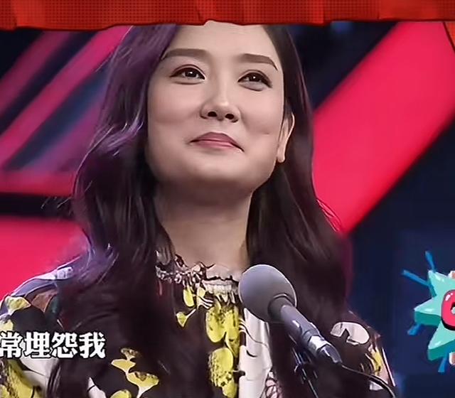 凤凰传奇封杀实锤？演唱会被撤消
后又爆三大猛料，玲花惨遭连累