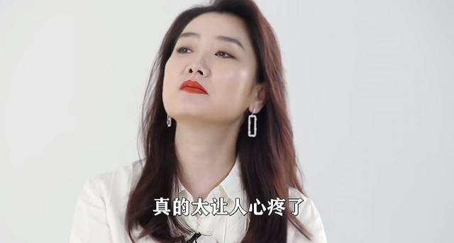 凤凰传奇封杀实锤？演唱会被撤消
后又爆三大猛料，玲花惨遭连累