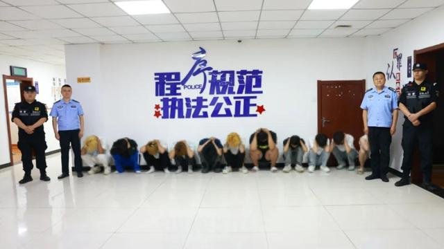 临沂加油站群体打砸事件后续：原因很幼稚，警方介入，已抓获23人