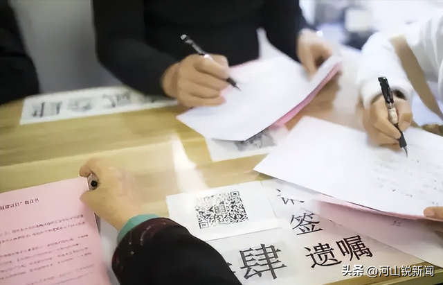 “继续权”再争也没用！本年在新规下，怙恃
的房子一律“这样”处理！