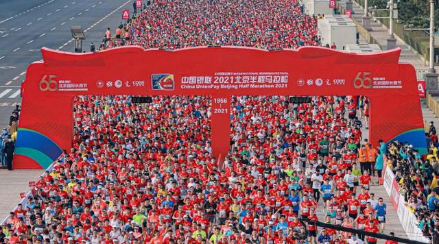 公安终于出手
！无锡野鸳鸯变乱原形全网曝光，涉事者了局大快平易近
气