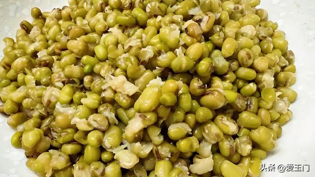 煮绿豆汤，最忌先炒再煮和冷冻后下锅煮，教你正确做法，真实用！