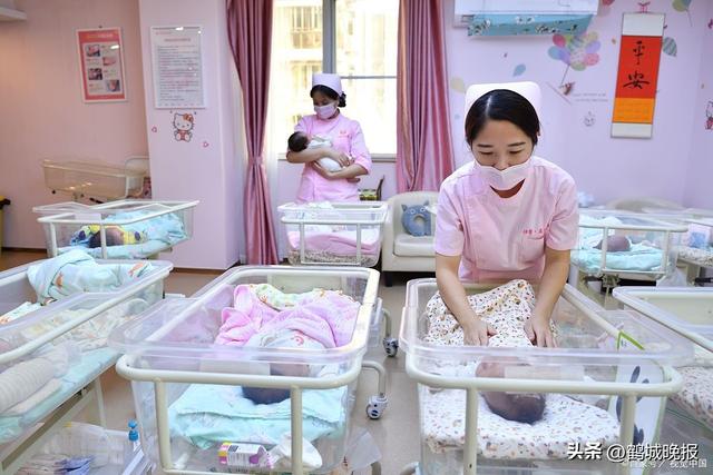 预言成真？2025年下半年，国内或将迎来6年夜
趋势

