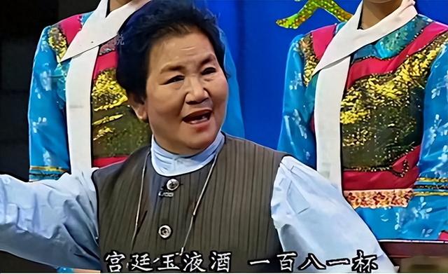 央视曝光！又一款国酒暴雷，纯酒精勾兑，颜色端赖调，溢价超40倍