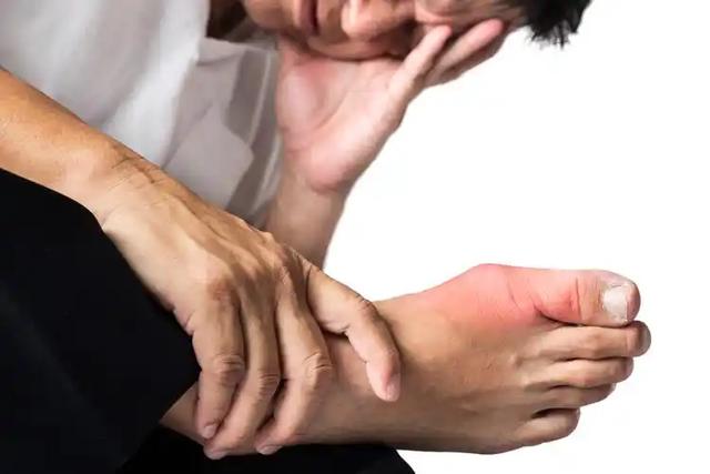 心衰去世

的人越来越多？大夫发起：天热宁愿喝凉水，也别吃这3物
