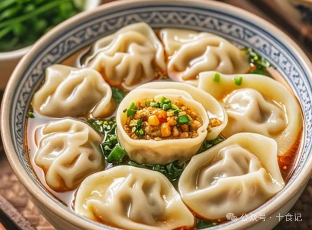 四川成都六年夜
美食盛宴，麻辣鲜喷鼻
，每一道都超带劲！